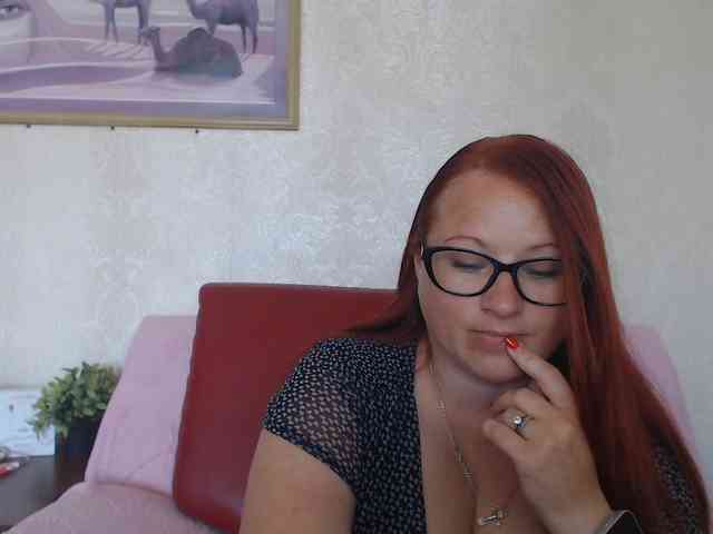 Lilia4joy webcam