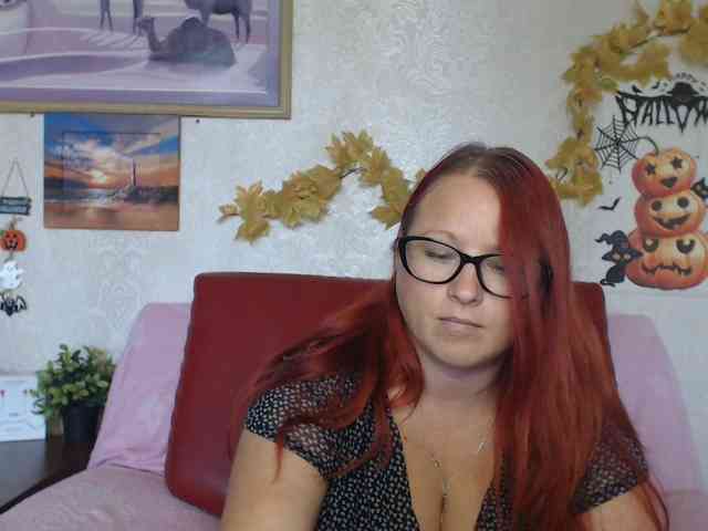 Lilia4joy webcam
