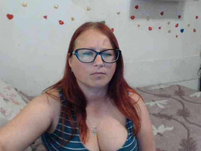 Lilia4joy webcam