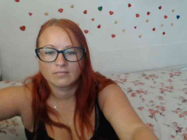 Lilia4joy webcam