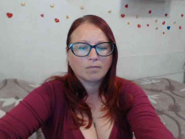 Lilia4joy webcam
