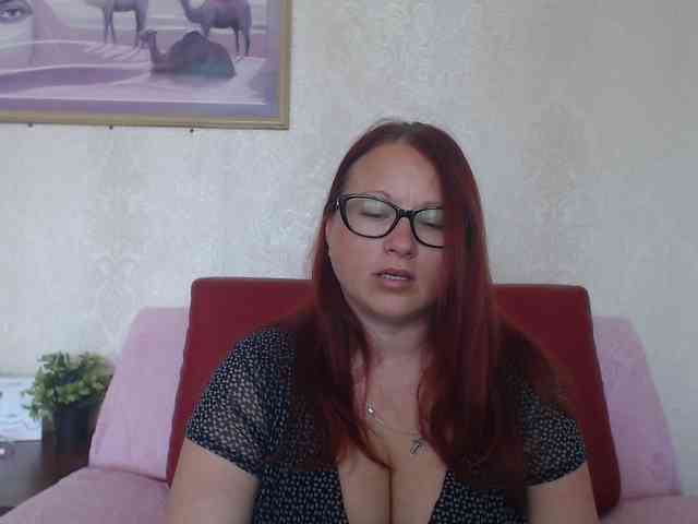 Lilia4joy webcam