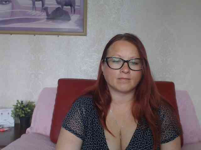 Lilia4joy Live Webcam on BongaCams