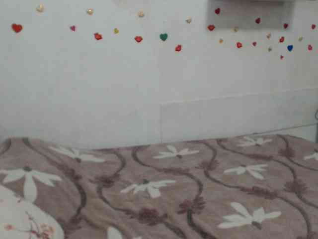 Lilia4joy webcam