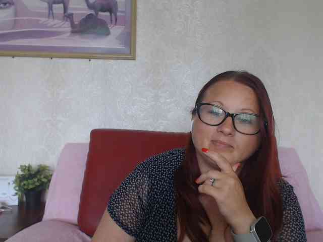 Lilia4joy webcam