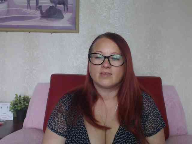 Lilia4joy webcam