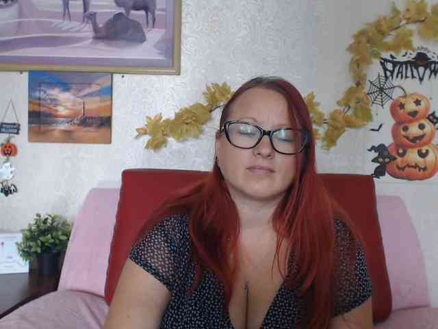 Lilia4joy webcam