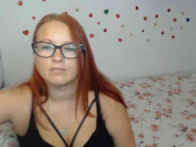 Lilia4joy webcam