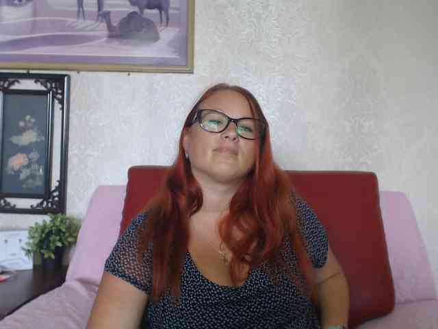Lilia4joy webcam