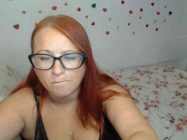 Lilia4joy webcam
