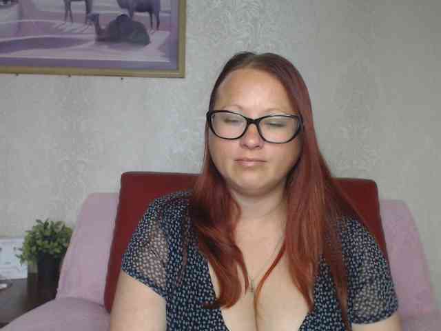 Lilia4joy webcam