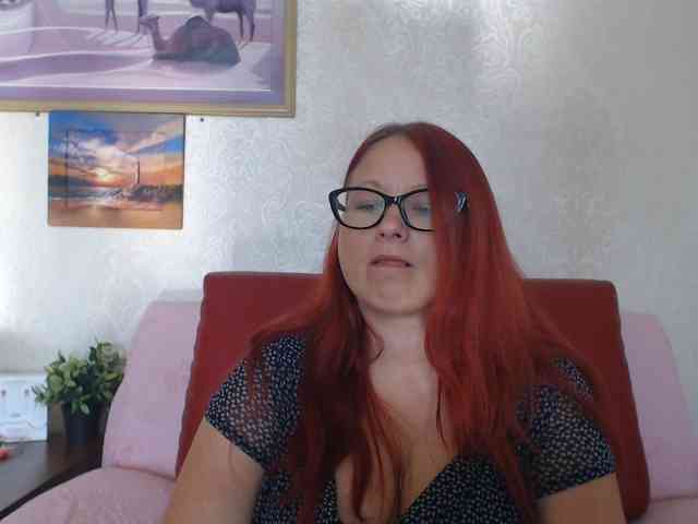 Lilia4joy webcam