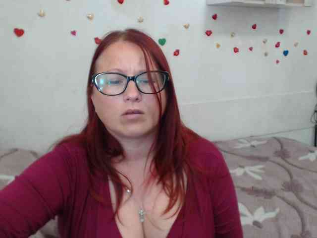 Lilia4joy webcam