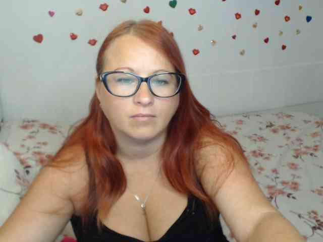 Lilia4joy webcam