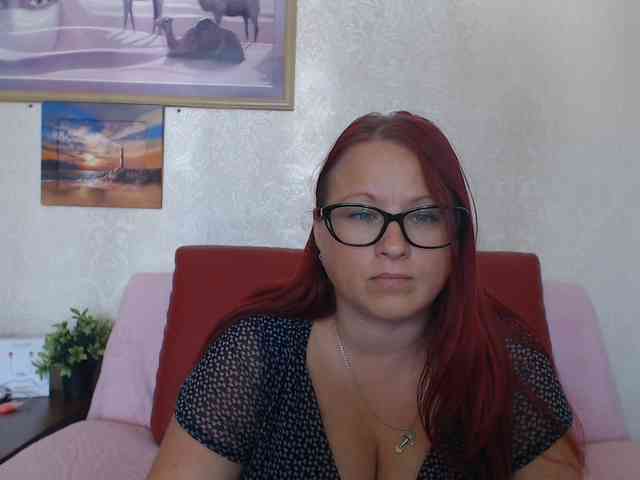 Lilia4joy webcam