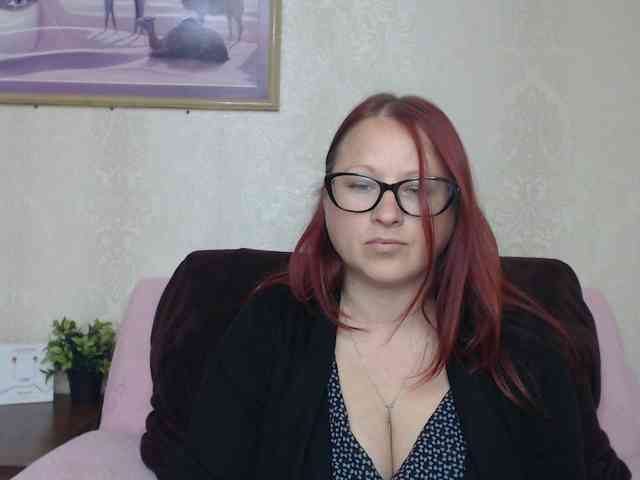 Lilia4joy webcam