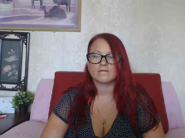 Lilia4joy webcam