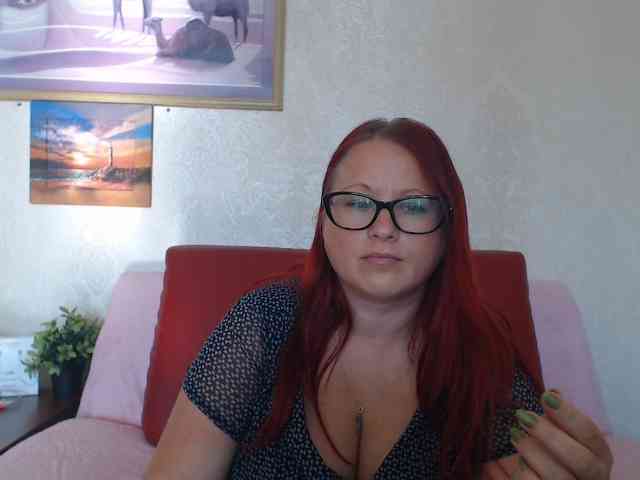 Lilia4joy webcam