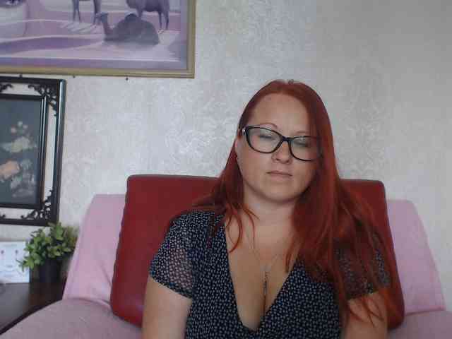 Lilia4joy webcam