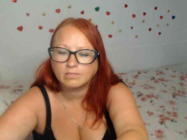 Lilia4joy webcam