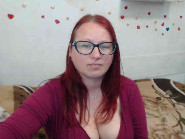 Lilia4joy webcam