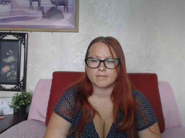 Lilia4joy webcam