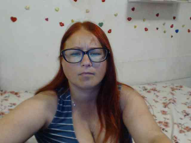 Lilia4joy webcam