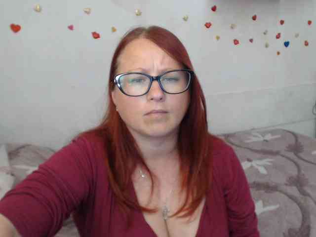 Lilia4joy webcam