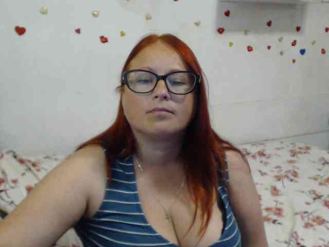 Lilia4joy webcam