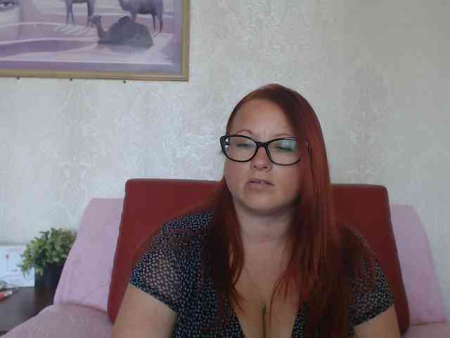 Lilia4joy webcam