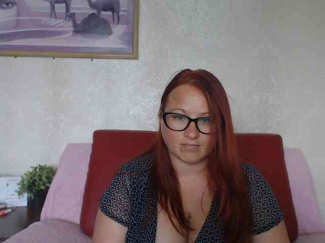 Lilia4joy webcam