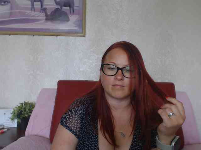 Lilia4joy webcam