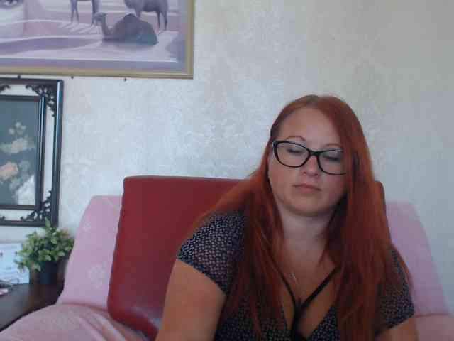 Lilia4joy webcam