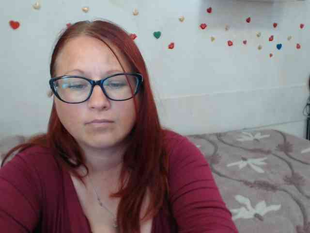 Lilia4joy webcam