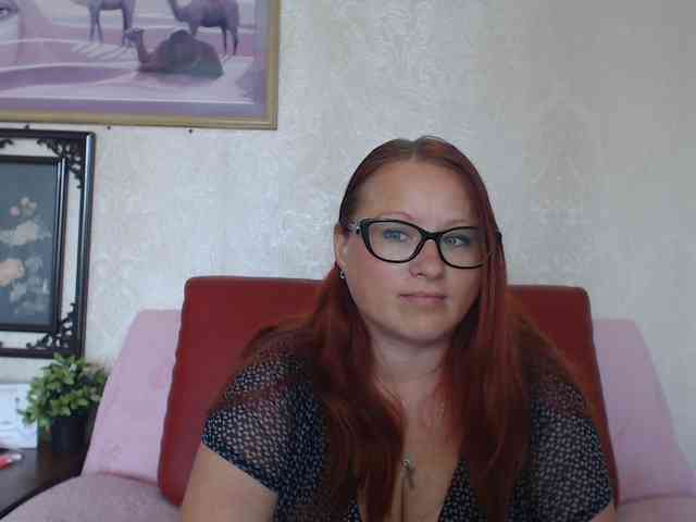Lilia4joy webcam