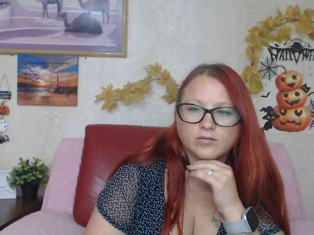 Lilia4joy webcam