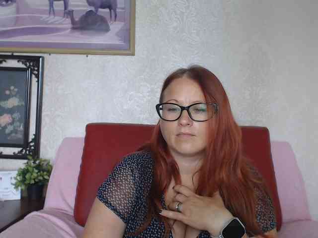 Lilia4joy webcam