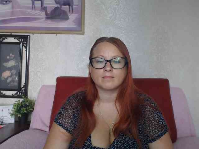 Lilia4joy webcam