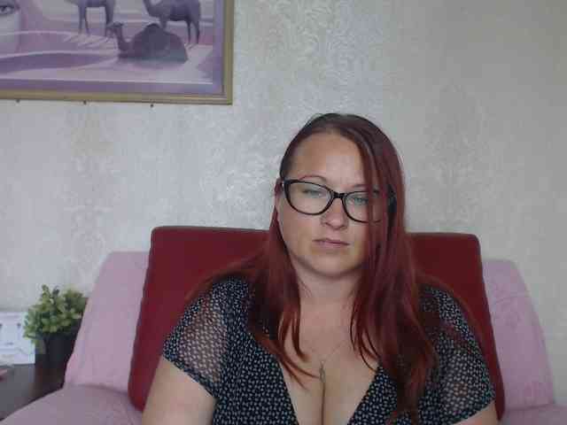 Lilia4joy webcam