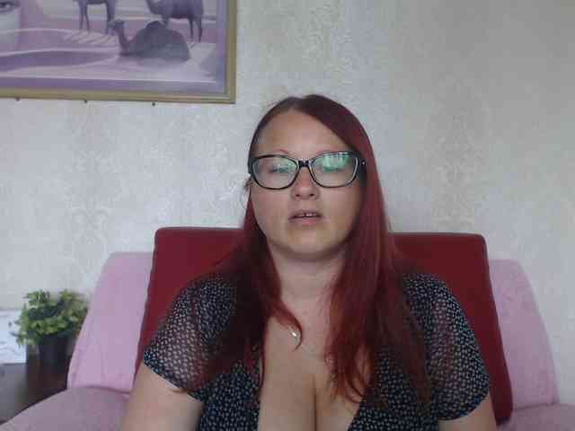 Lilia4joy webcam