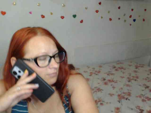 Lilia4joy webcam