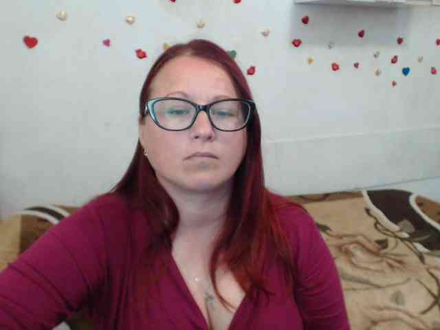 Lilia4joy webcam