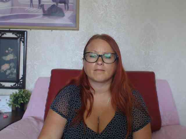 Lilia4joy webcam