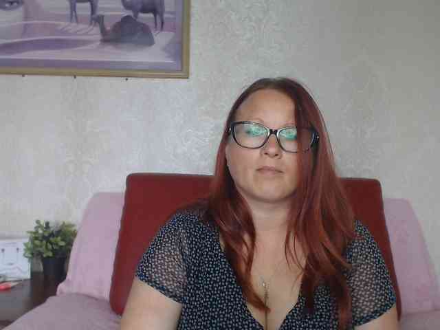 Lilia4joy webcam