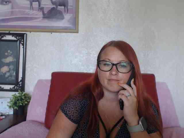 Lilia4joy webcam