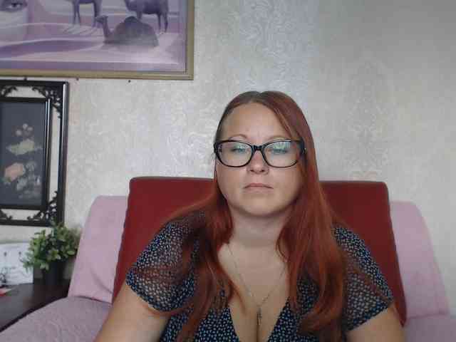 Lilia4joy webcam