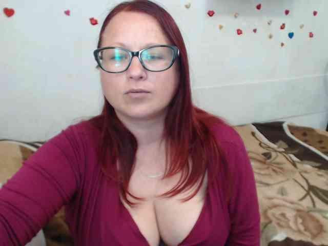Lilia4joy webcam