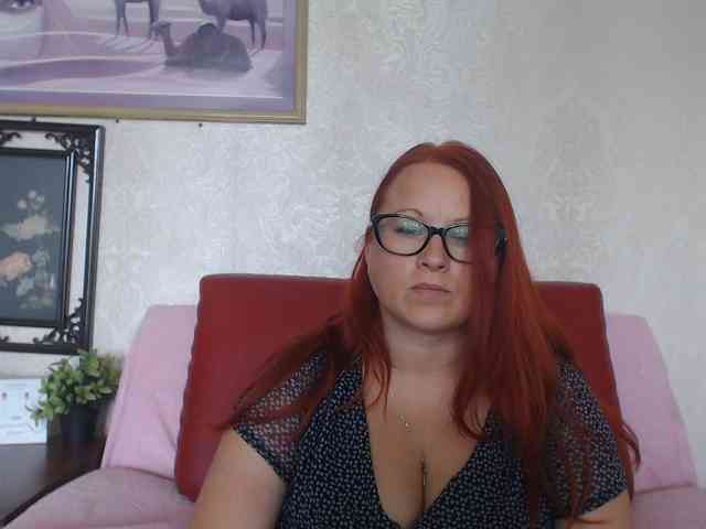 Lilia4joy webcam