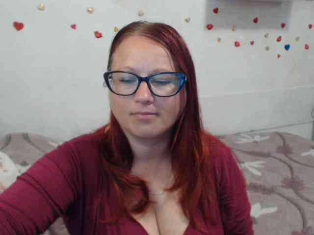 Lilia4joy webcam
