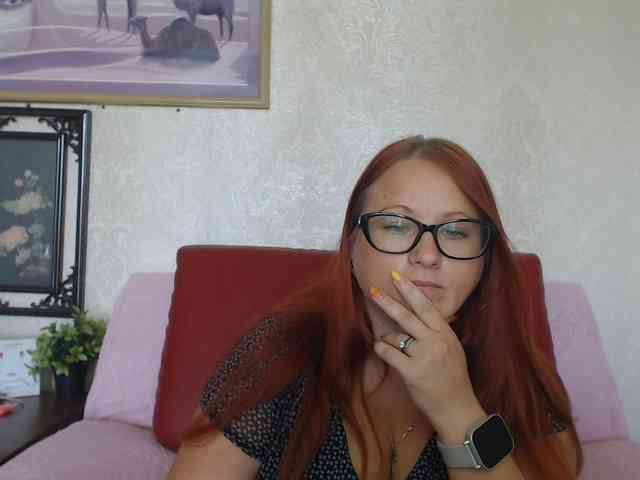 Lilia4joy webcam